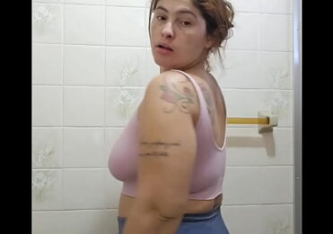 Mijando de tanto tesão, vou mijar desse jeito em voce