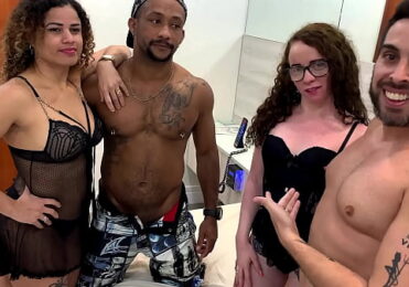 Putaria com trisal mais famoso do xvideos com Jr Doidera acabou em muito leite