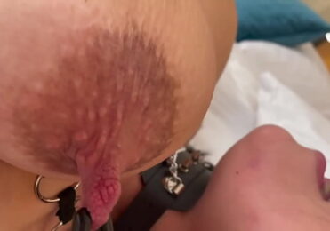 O ATENDIMENTO DA MULATA  AOS CLIENTES NAS CABINES PRIVE NO CENTRO DE SÃO PAULO E EXCELENTE ELA FODE GOSTOSO COM O PUNHETEIRO ATE GOZAR- FERNANDA CHOCOLATTE MR.ROLA